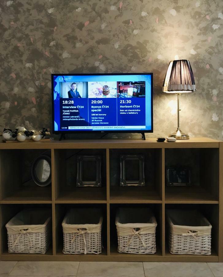 Apartman U Zamecke Dyje Ледніце Екстер'єр фото